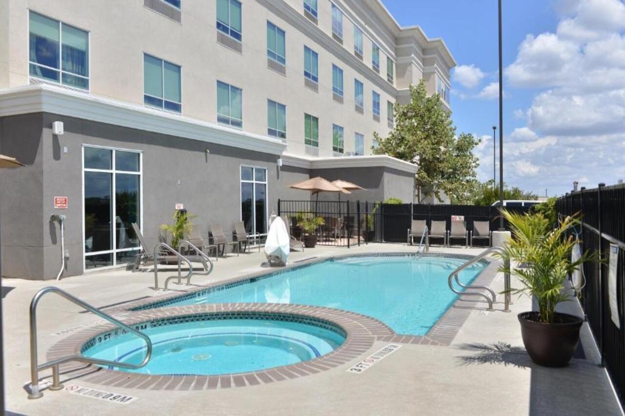 Holiday Inn Hotel & Suites Northwest San Antonio By Ihg Eksteriør bilde