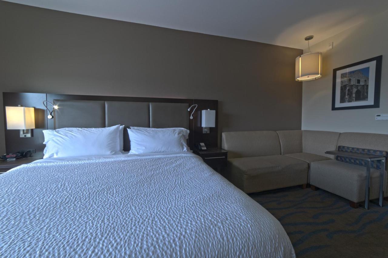 Holiday Inn Hotel & Suites Northwest San Antonio By Ihg Eksteriør bilde