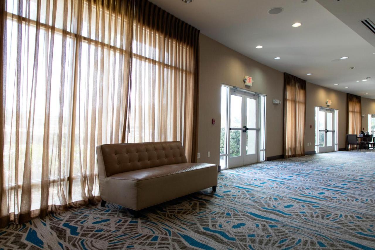 Holiday Inn Hotel & Suites Northwest San Antonio By Ihg Eksteriør bilde
